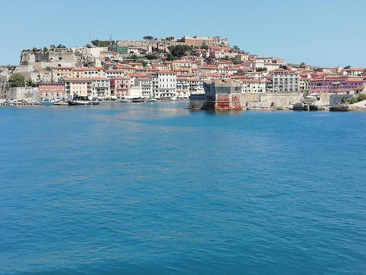 La Terrazza Al Forte Portoferraio Exteriör bild