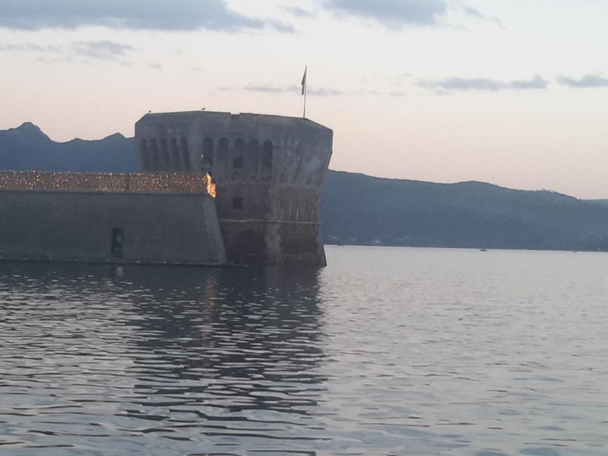La Terrazza Al Forte Portoferraio Exteriör bild